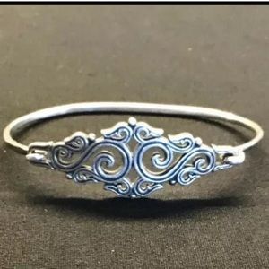 Sorronto Retired James Avery Bracelet Cuff .925